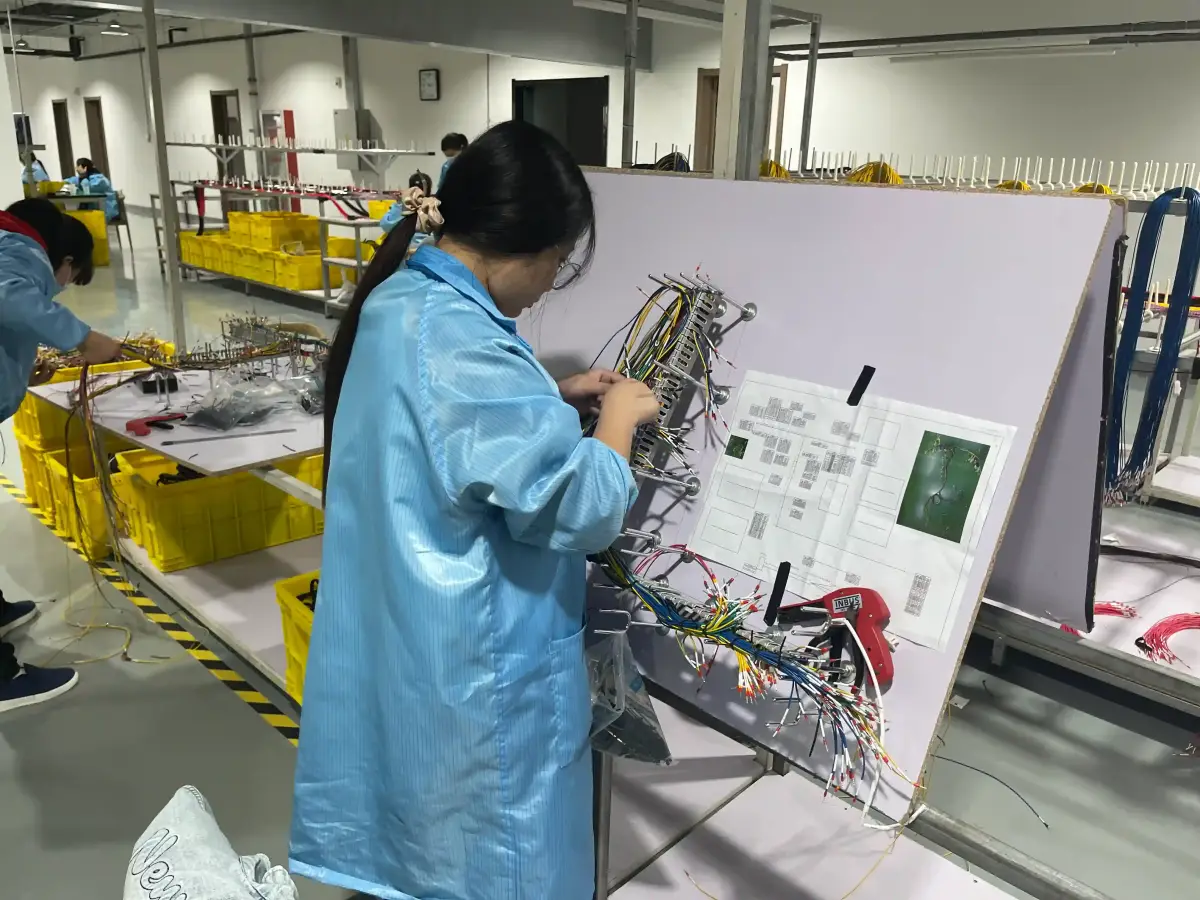 Connecteur Obsolète : Remplacement Faisceau